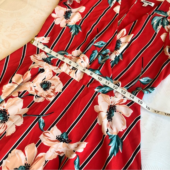 Express Women’s Size M Orange Floral Long Sleeves Knee Dress Deep V-Neck Flare - Picture 9 of 16